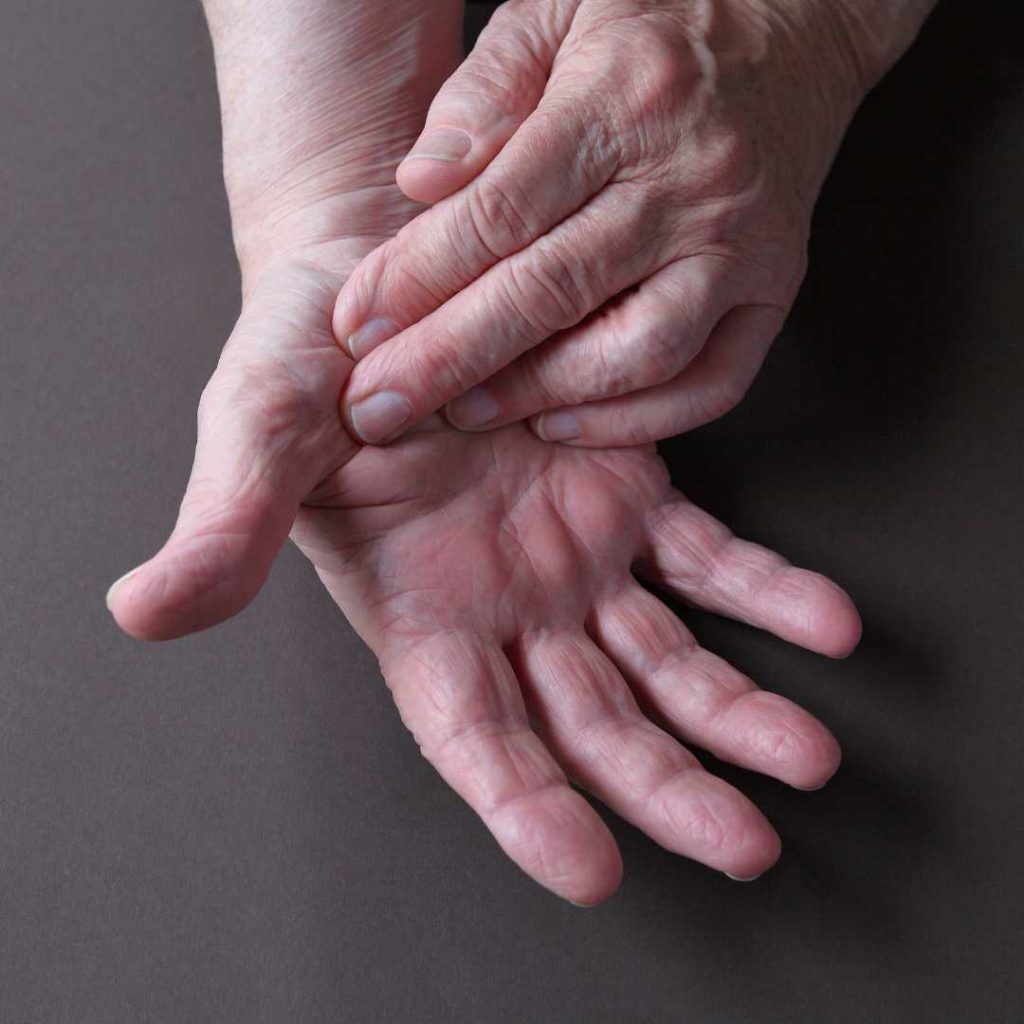 What Are The Warning Signs And Symptoms Of Neuropathy?